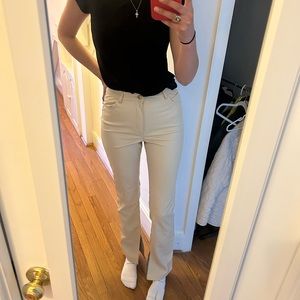 Zara Beige pants, size US 6
Only worn 2 times